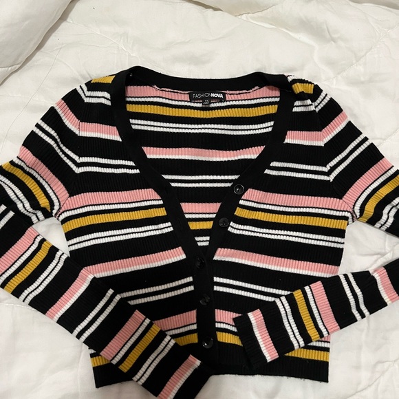 Fashion nova crop top - Picture 2 of 3